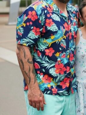 Men's Stitch Hawaiian Button-Up